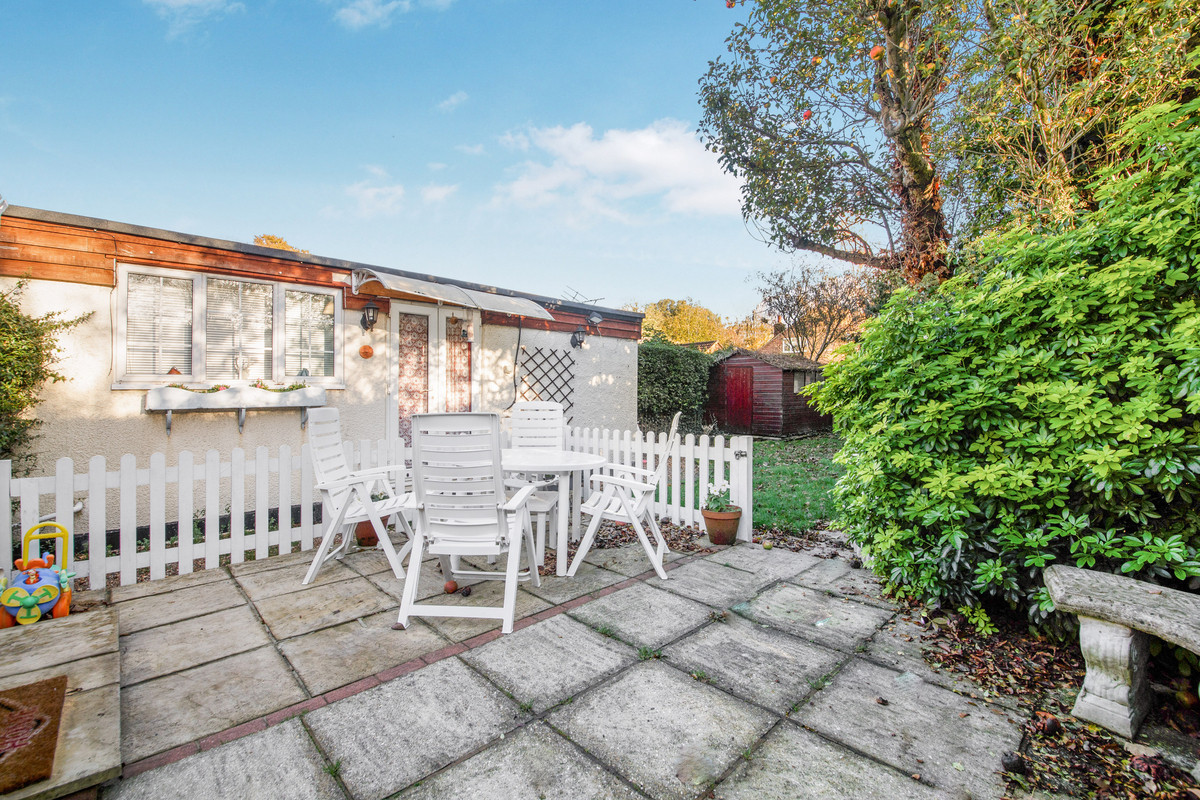 Detached Bungalow for sale with 3 bedrooms, Cross Lanes, Chalfont St