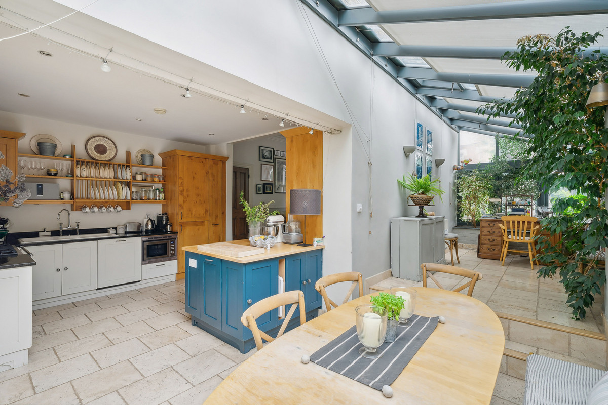 Terraced House for sale with 5 bedrooms, Baronsmead Road, London Fine