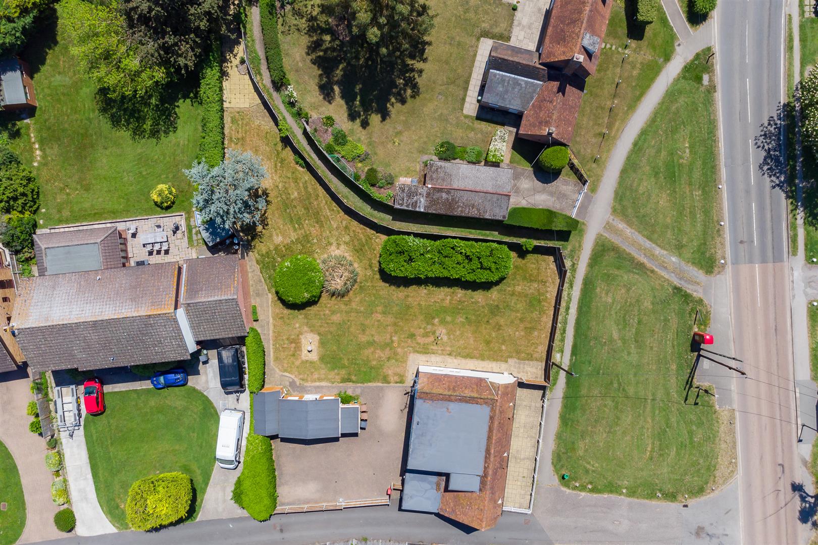 Detached House for sale with 4 bedrooms, The Tye, East Hanningfield Fine & Country