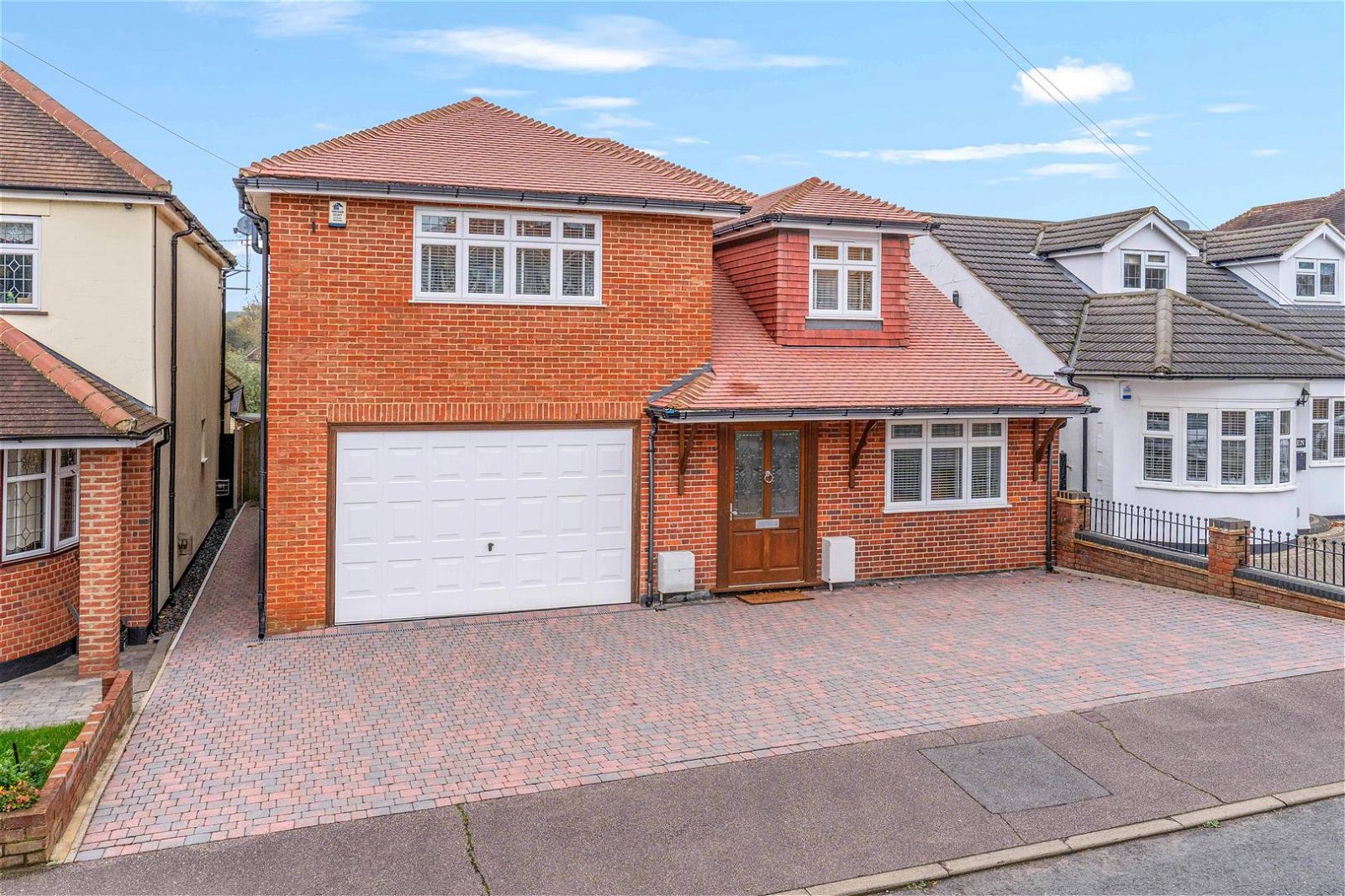 Detached House for sale with 5 bedrooms, Wansford Close, Brentwood
