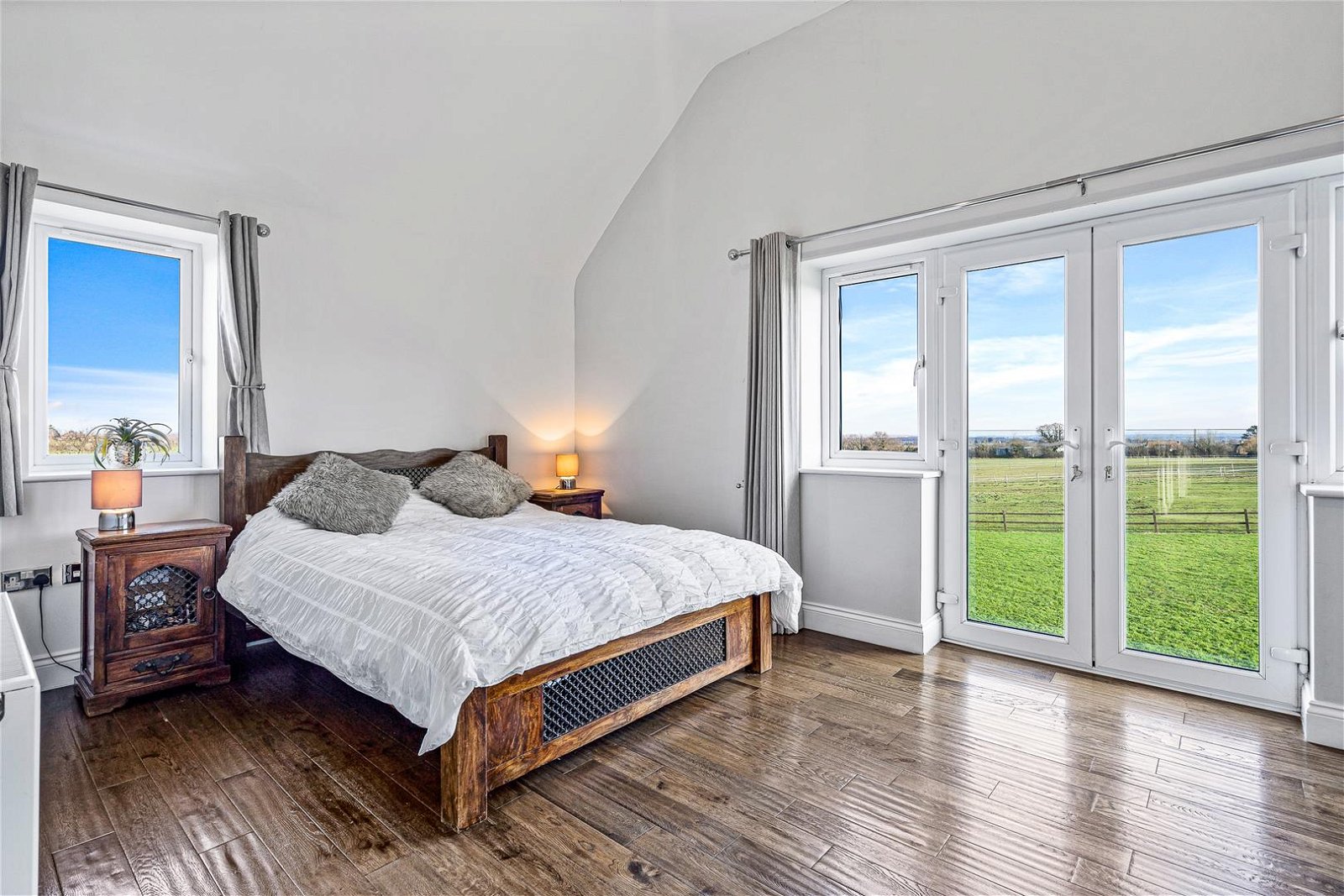 Detached House for sale with 8 bedrooms, Hillview, Purleigh Fine