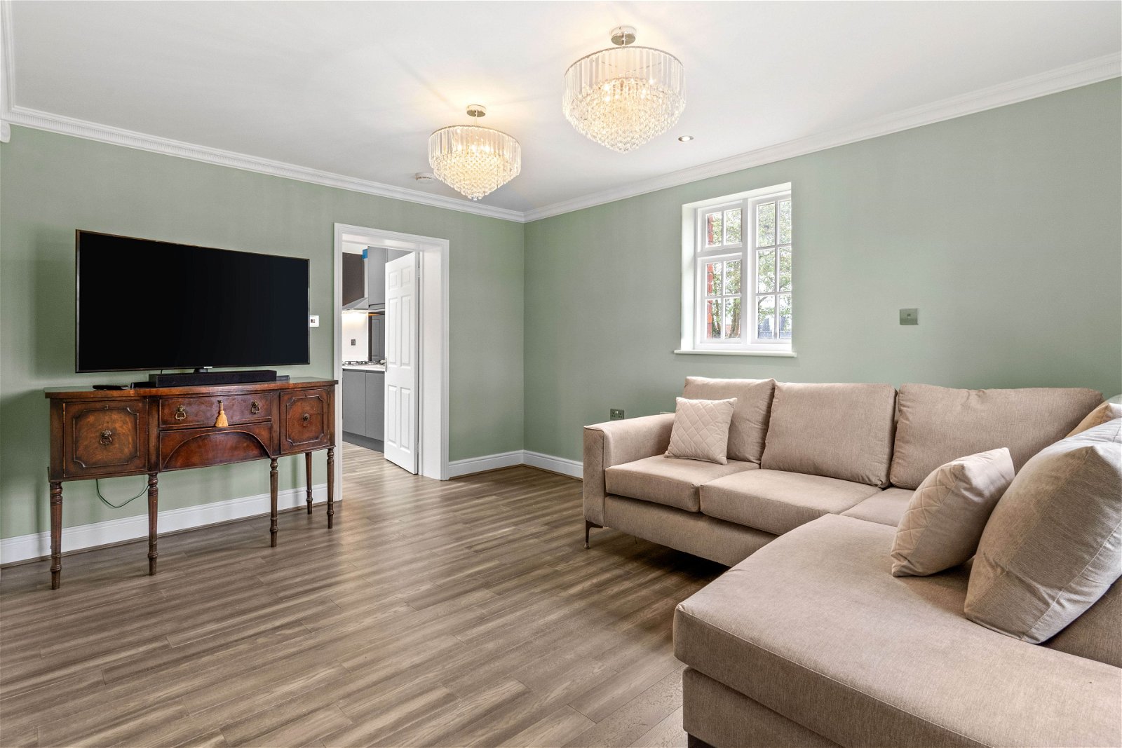 Detached House for sale with 8 bedrooms, Fen Lane, Bulphan Fine & Country