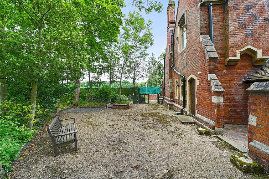 Detached House for sale with 4 bedrooms, Pastoral Way, Warley Fine & Country