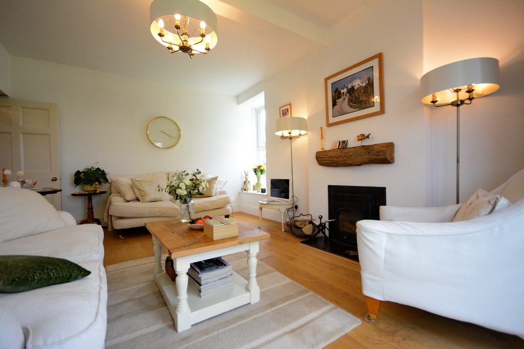 Detached House for sale with 4 bedrooms, Plas Gellidara, Penrhos Fine