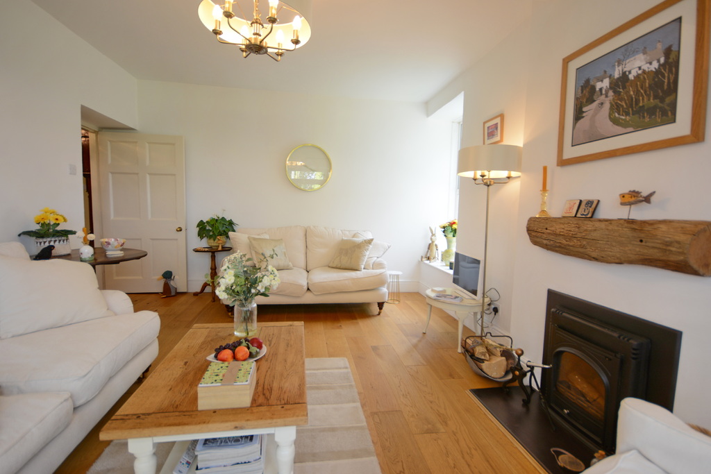 Detached House for sale with 4 bedrooms, Plas Gellidara, Penrhos Fine