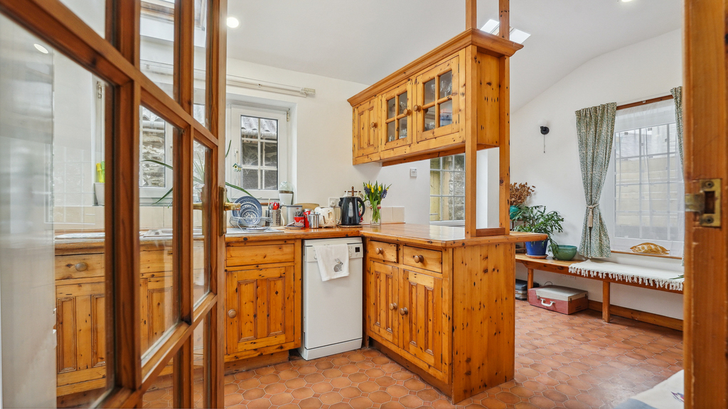 SemiDetached House for sale with 3 bedrooms, Brooklands, Llanrhystud