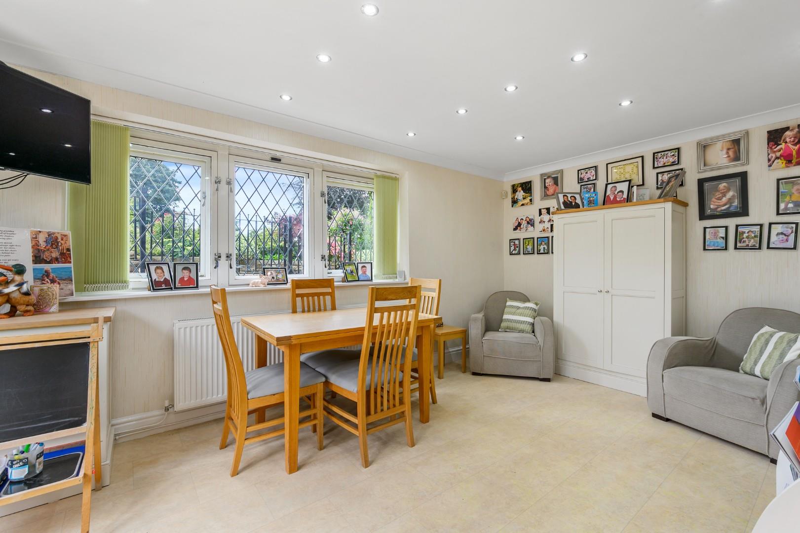 Detached House for sale with 4 bedrooms, Arthur Lane, Ainsworth Fine