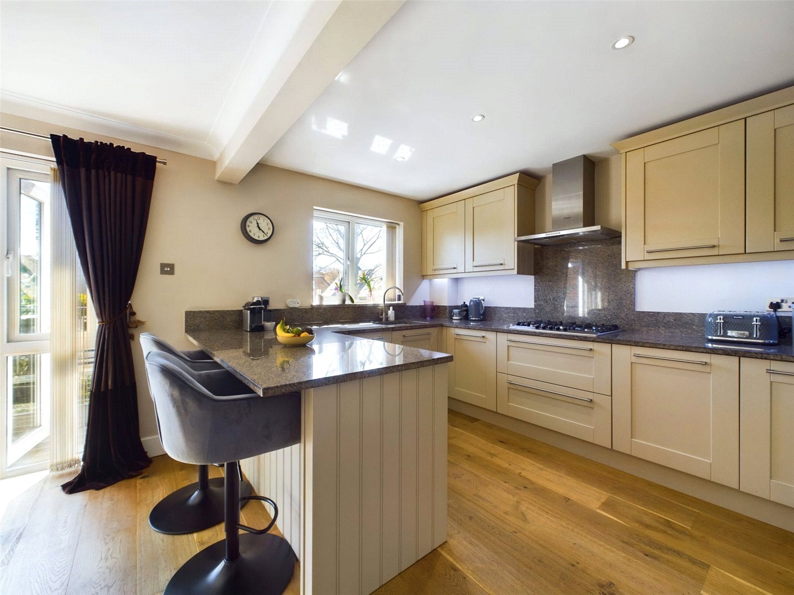 House for sale with 4 bedrooms, The Meridians, Christchurch Fine