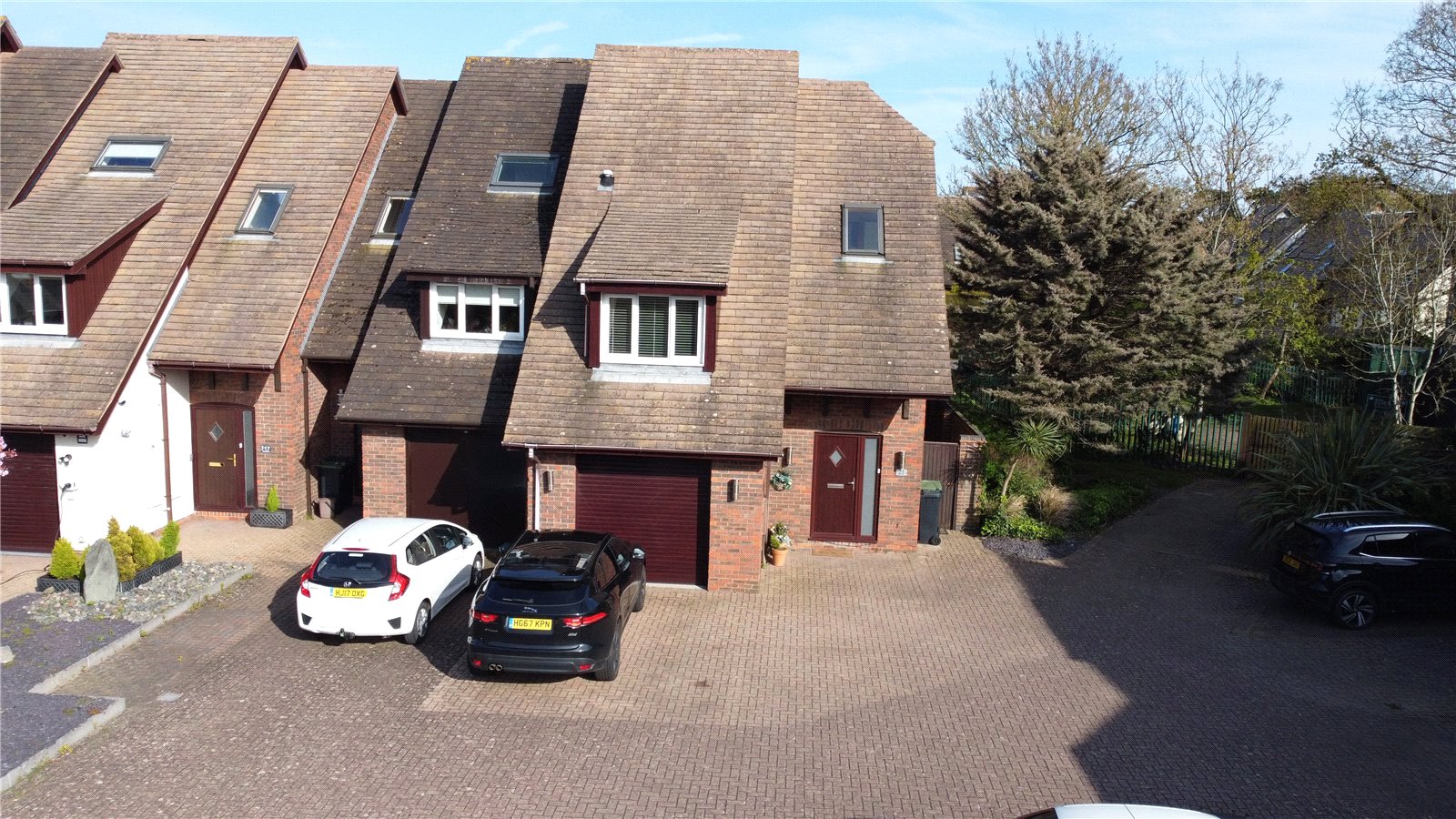 House for sale with 4 bedrooms, The Meridians, Christchurch Fine