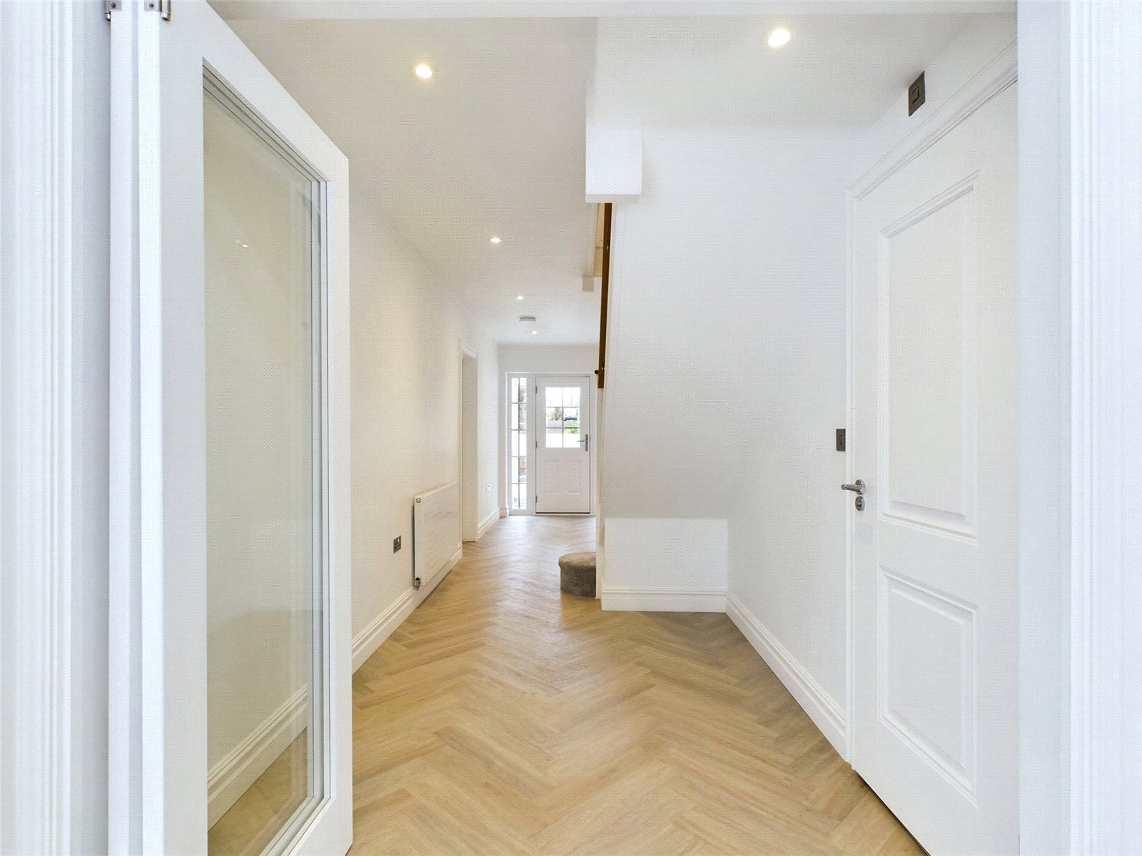 Detached House for sale with 5 bedrooms, Elphinstone Road, Highcliffe