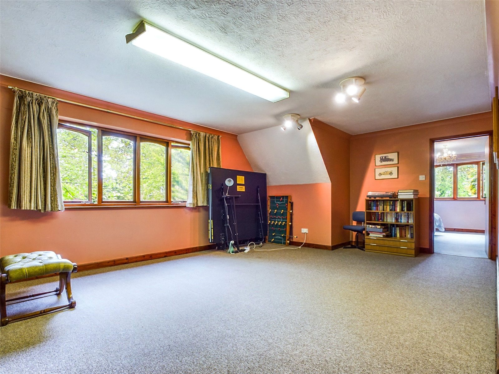 Detached House for sale with 4 bedrooms, Rothesay Drive, Highcliffe