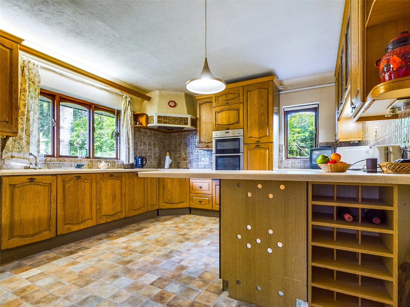 Detached House for sale with 4 bedrooms, Rothesay Drive, Highcliffe