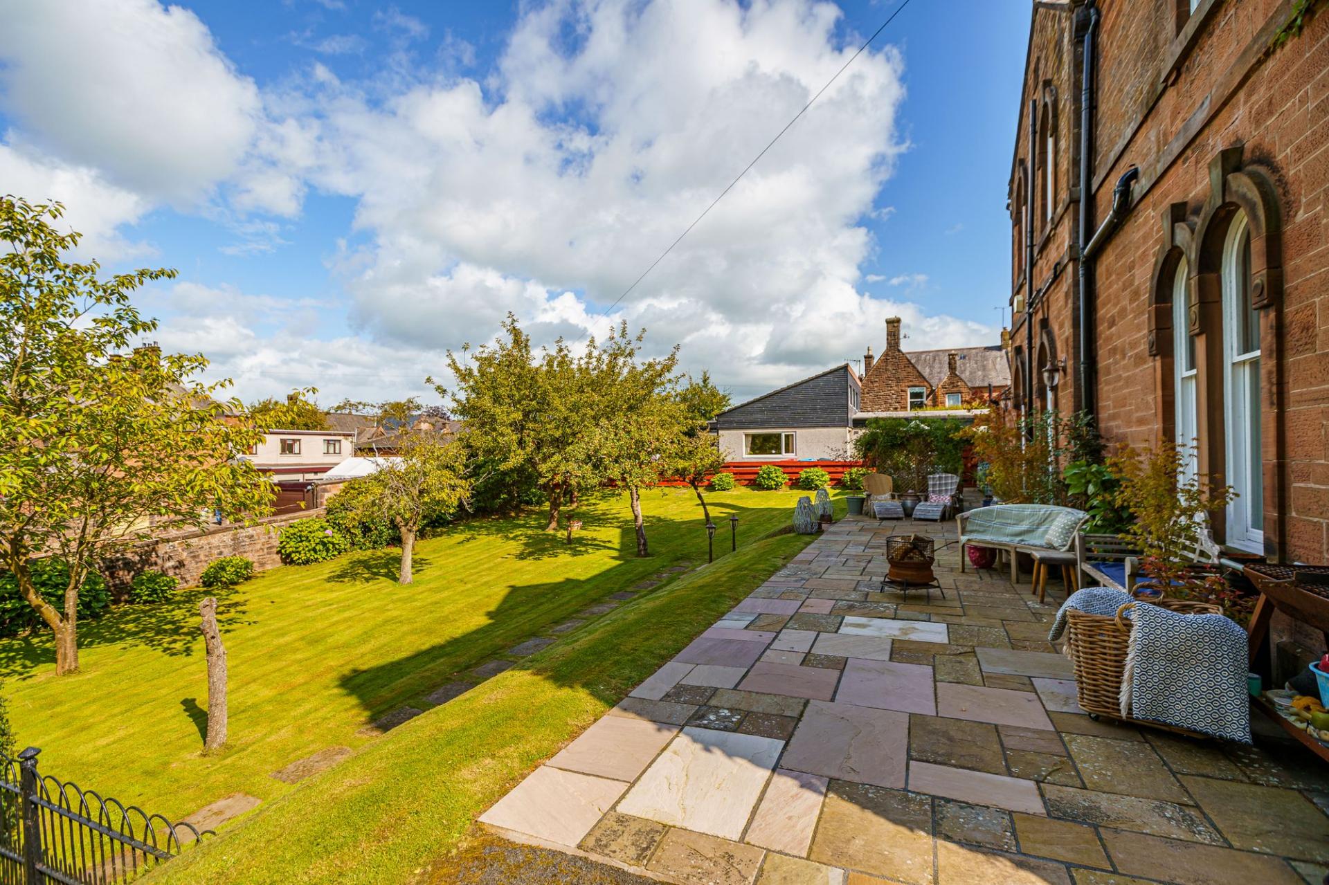 Detached House for sale with 5 bedrooms, Mount Pleasant, Hill Street