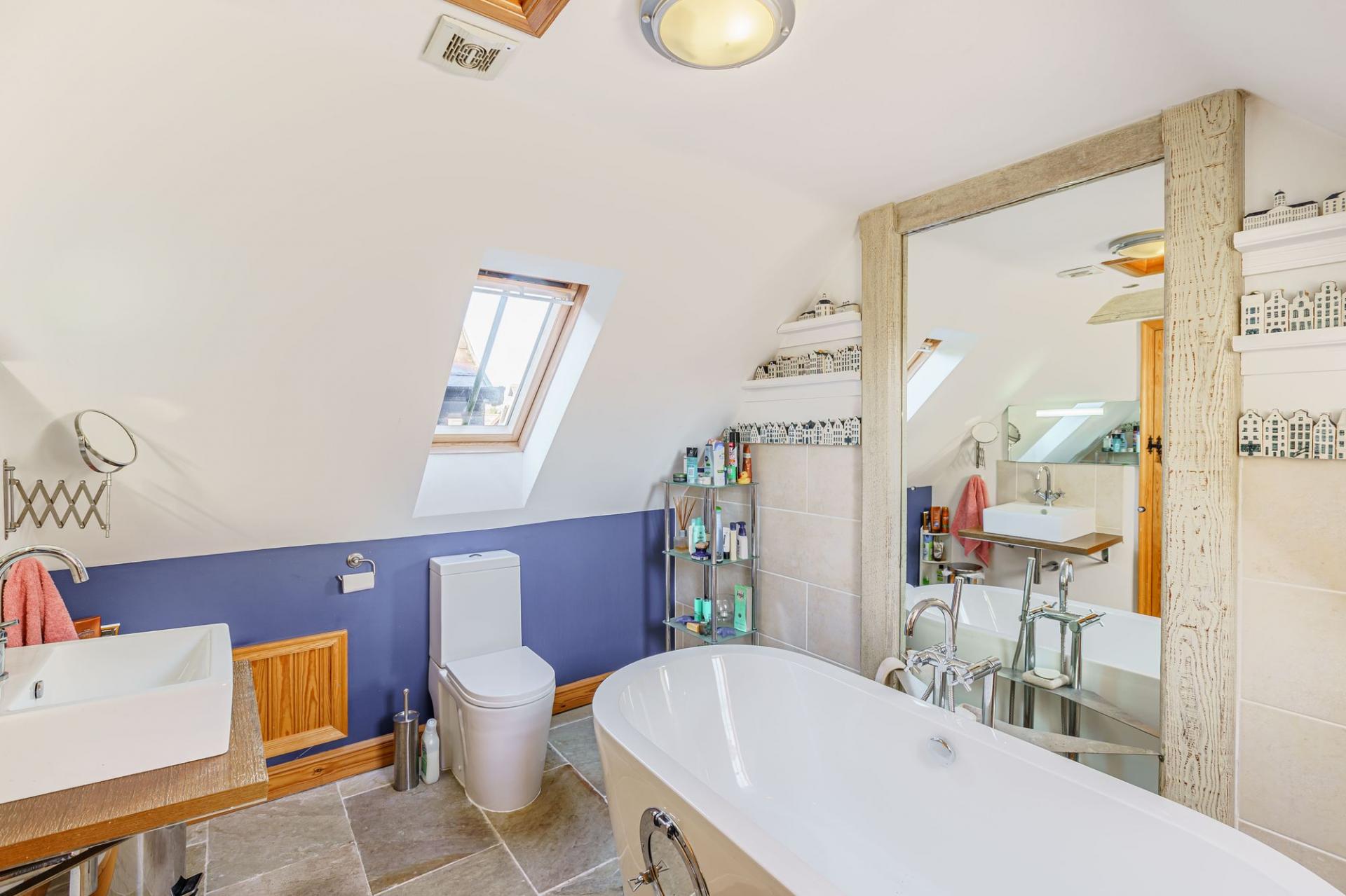 Detached House for sale with 8 bedrooms, Ravenhill, Kippford Fine