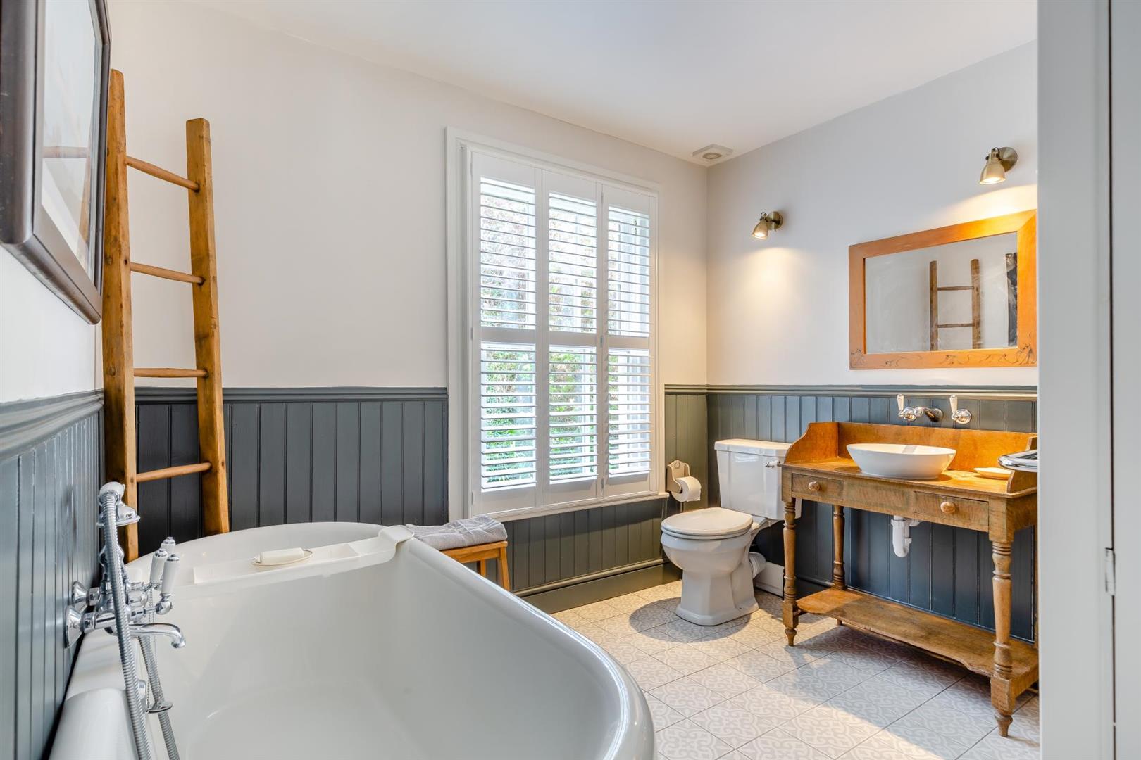 Detached House for sale with 3 bedrooms, Porthallow, St. Keverne Fine