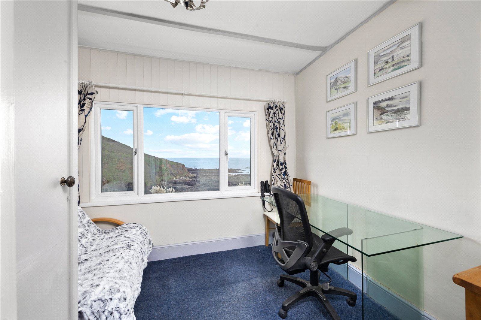 Detached House for sale with 4 bedrooms, Beach Road, Heybrook Bay