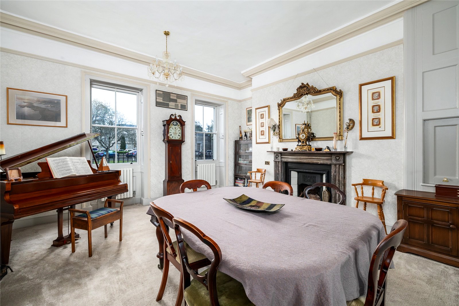 Terraced House for sale with 6 bedrooms, 5 The Square, The Millfields