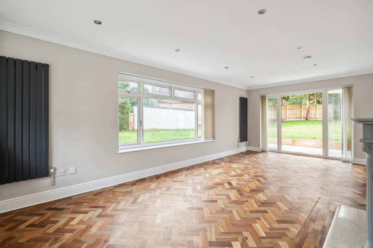 Detached House for sale with 4 bedrooms, Greyfriars Drive, Ascot Fine