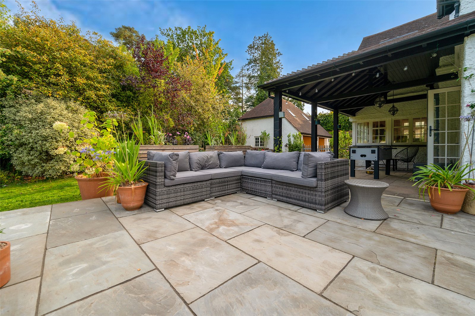 Detached House for sale with 5 bedrooms, Churt Road, Hindhead Fine