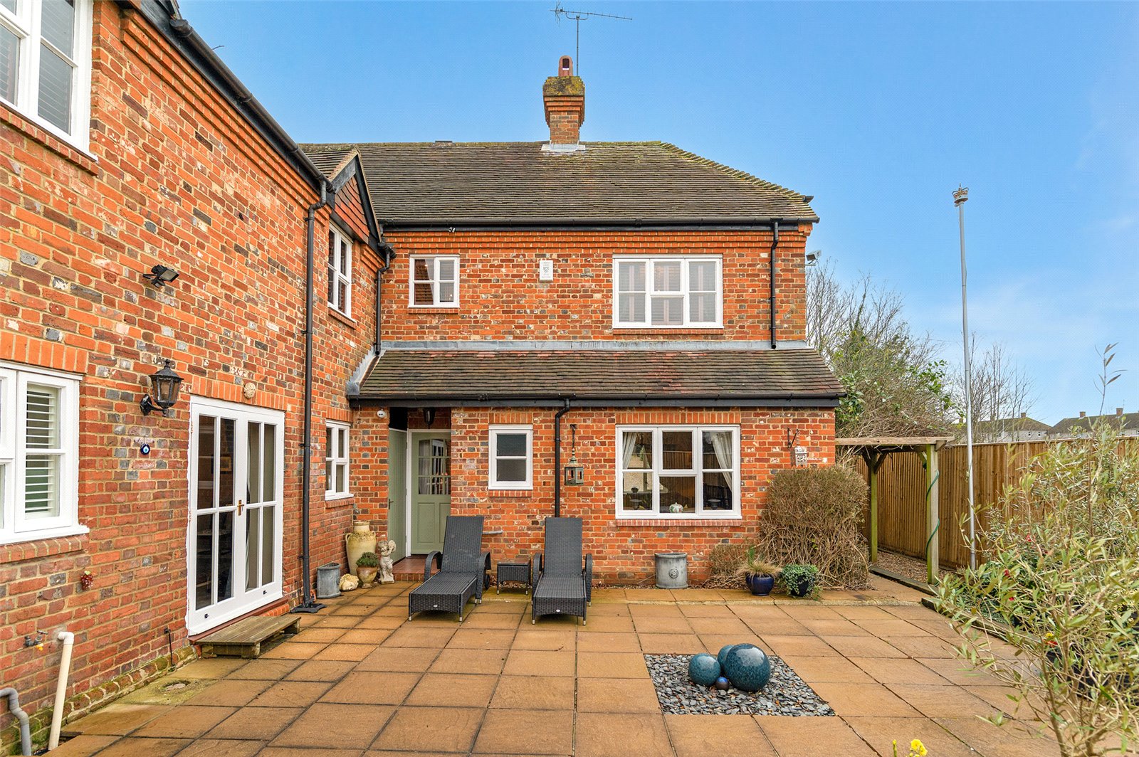 Detached House for sale with 4 bedrooms, Burghfield Road, Reading