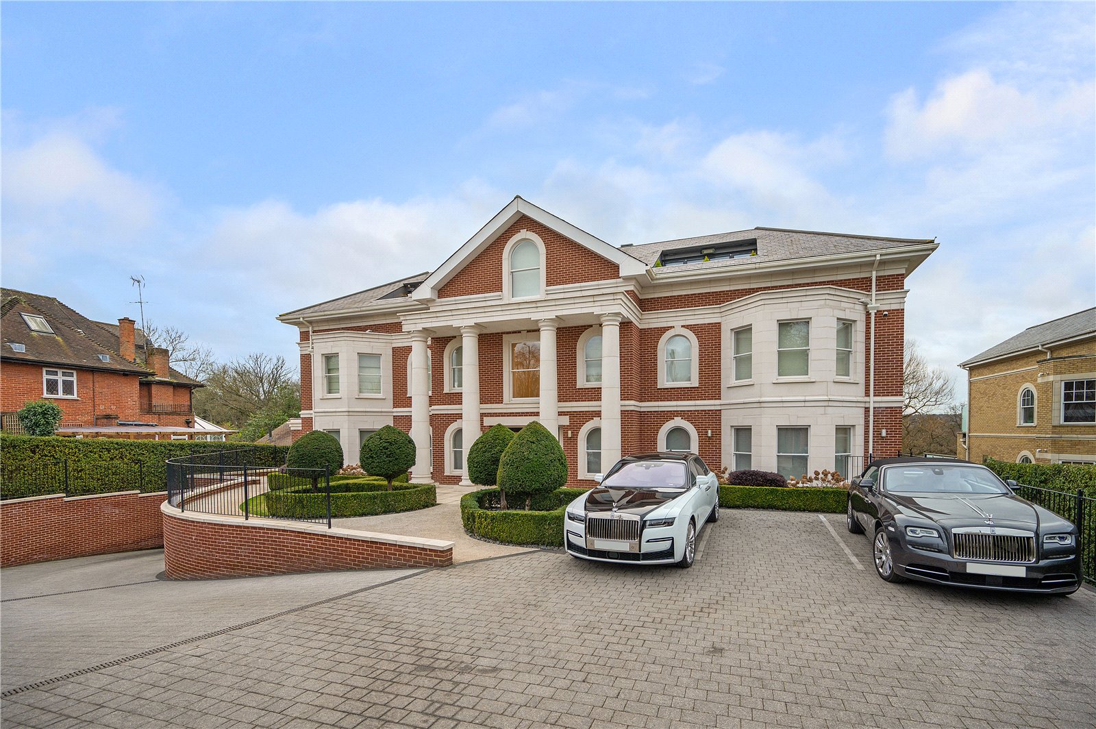 Apartment for sale with 3 bedrooms, Miram House, 387 Cockfosters Road