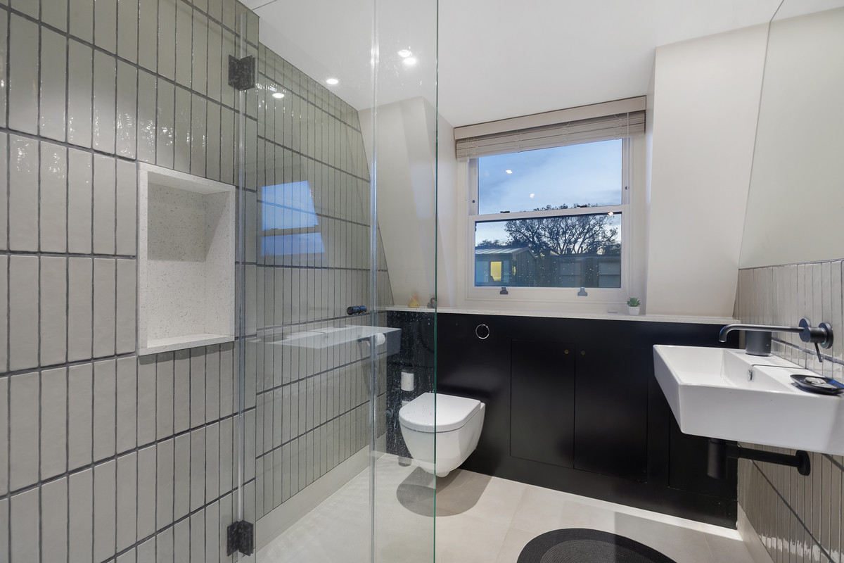 End of Terrace House for sale with 5 bedrooms, Irene Road, London