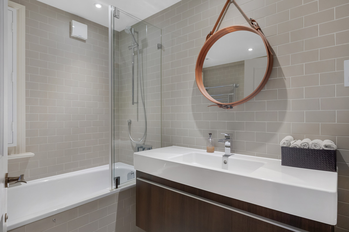 End of Terrace House for sale with 5 bedrooms, Irene Road, London