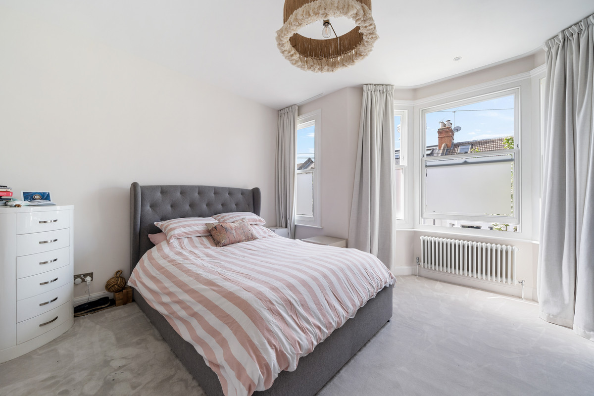 Terraced House for sale with 5 bedrooms, Mablethorpe Road, London Fine & Country