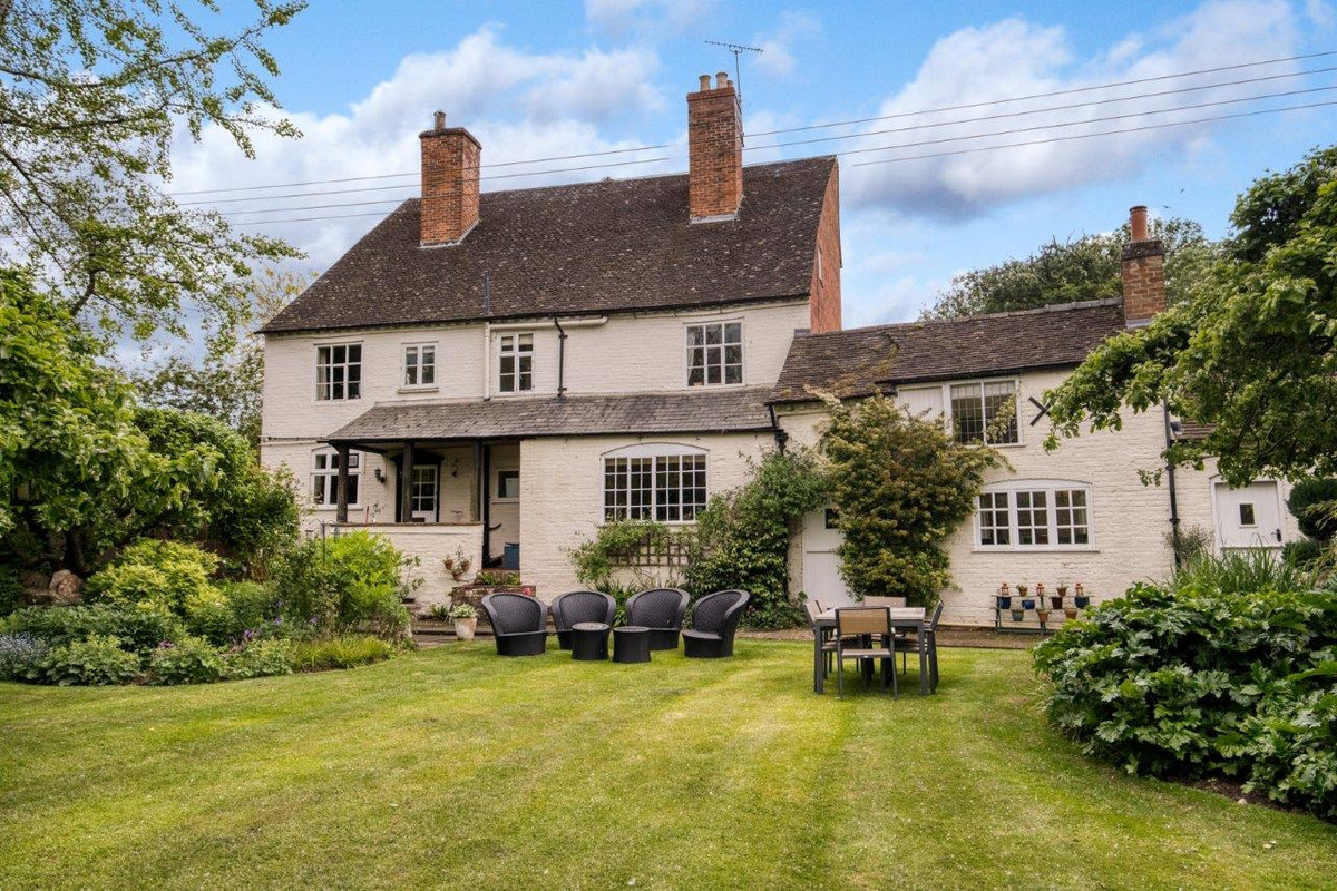 Detached House for sale with 5 bedrooms, The Village Powick