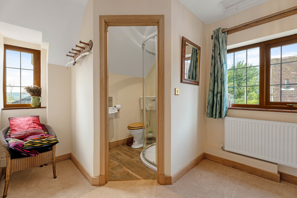 Detached House for sale with 2 bedrooms, Stoke Pound Lane Bromsgrove