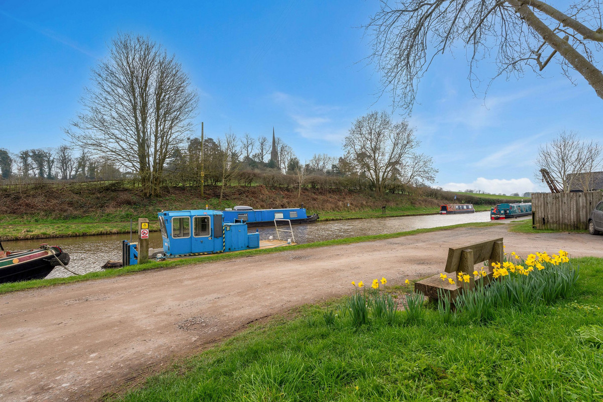 End of Terrace House for sale with 3 bedrooms, New Wharf Tardebigge