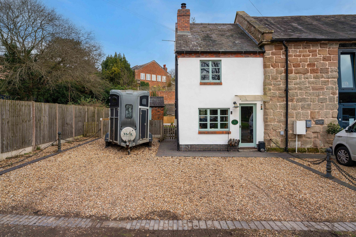 End of Terrace House for sale with 3 bedrooms, New Wharf Tardebigge