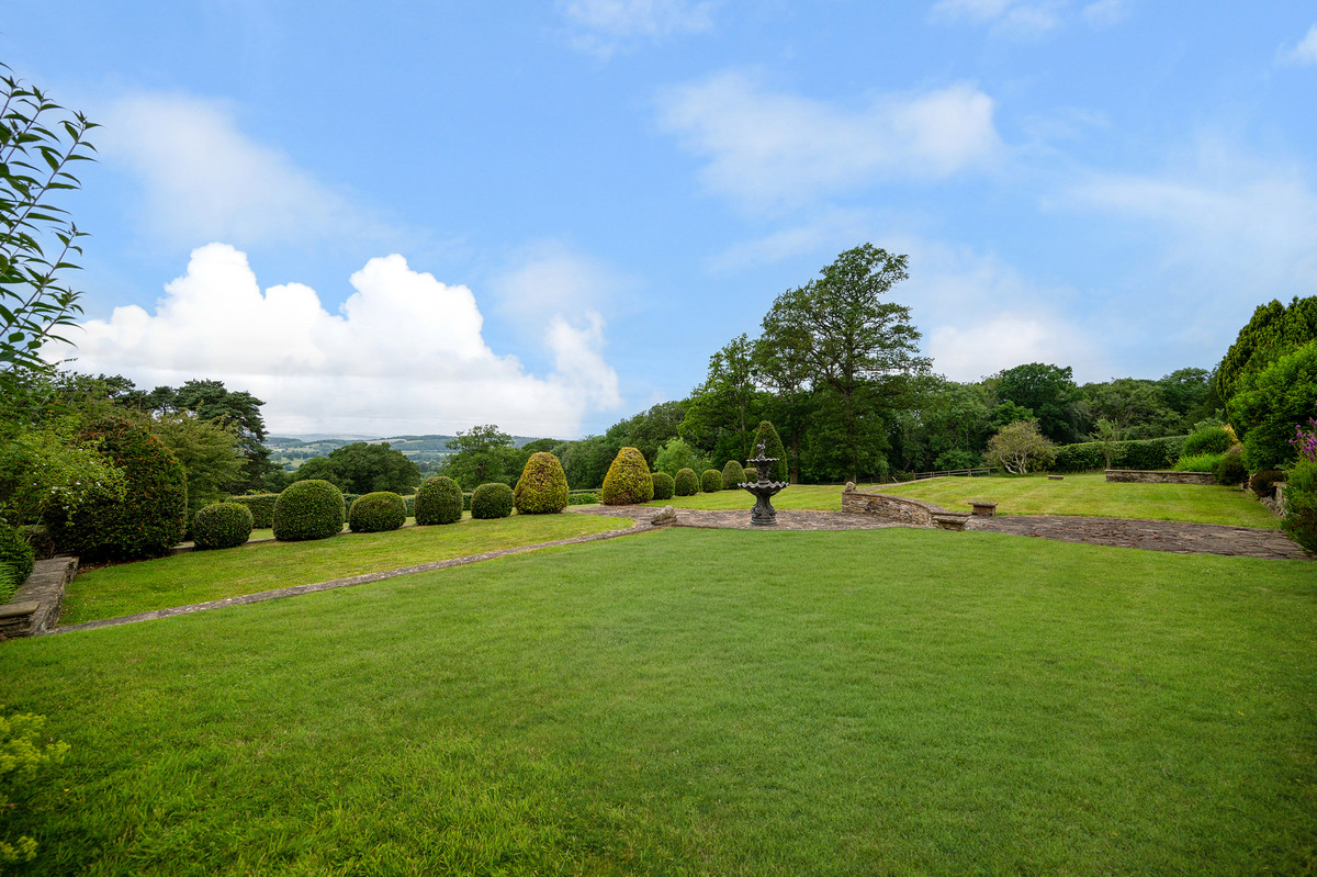 Country House for sale with 8 bedrooms, Jubilee Drive Malvern