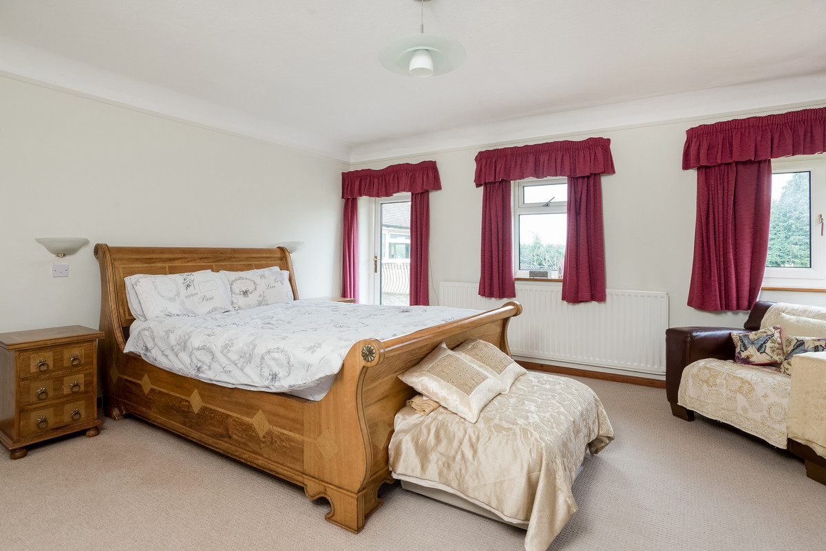 Detached House for sale with 5 bedrooms, Radford Semele, Leamington Spa