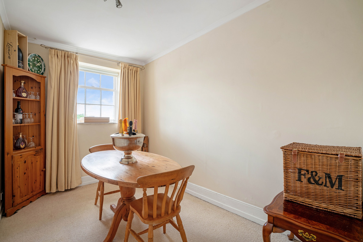 Apartment for sale with 2 bedrooms, Clarendon Square, Leamington Spa