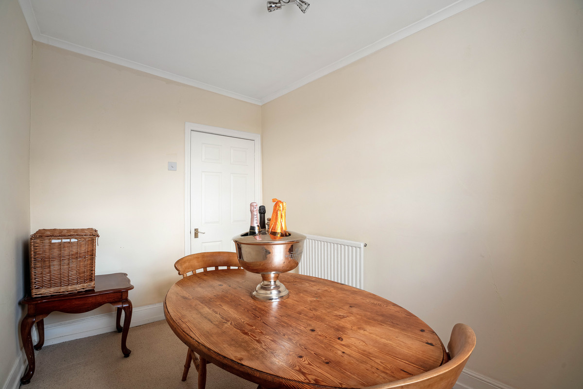 Apartment for sale with 2 bedrooms, Clarendon Square, Leamington Spa