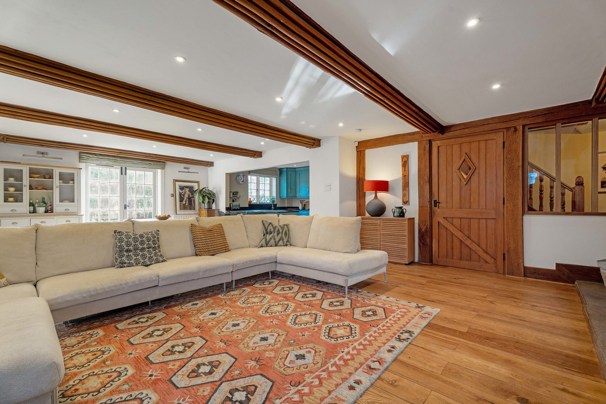 Townhouse for sale with 5 bedrooms, The Courtyard, Warwick Fine & Country