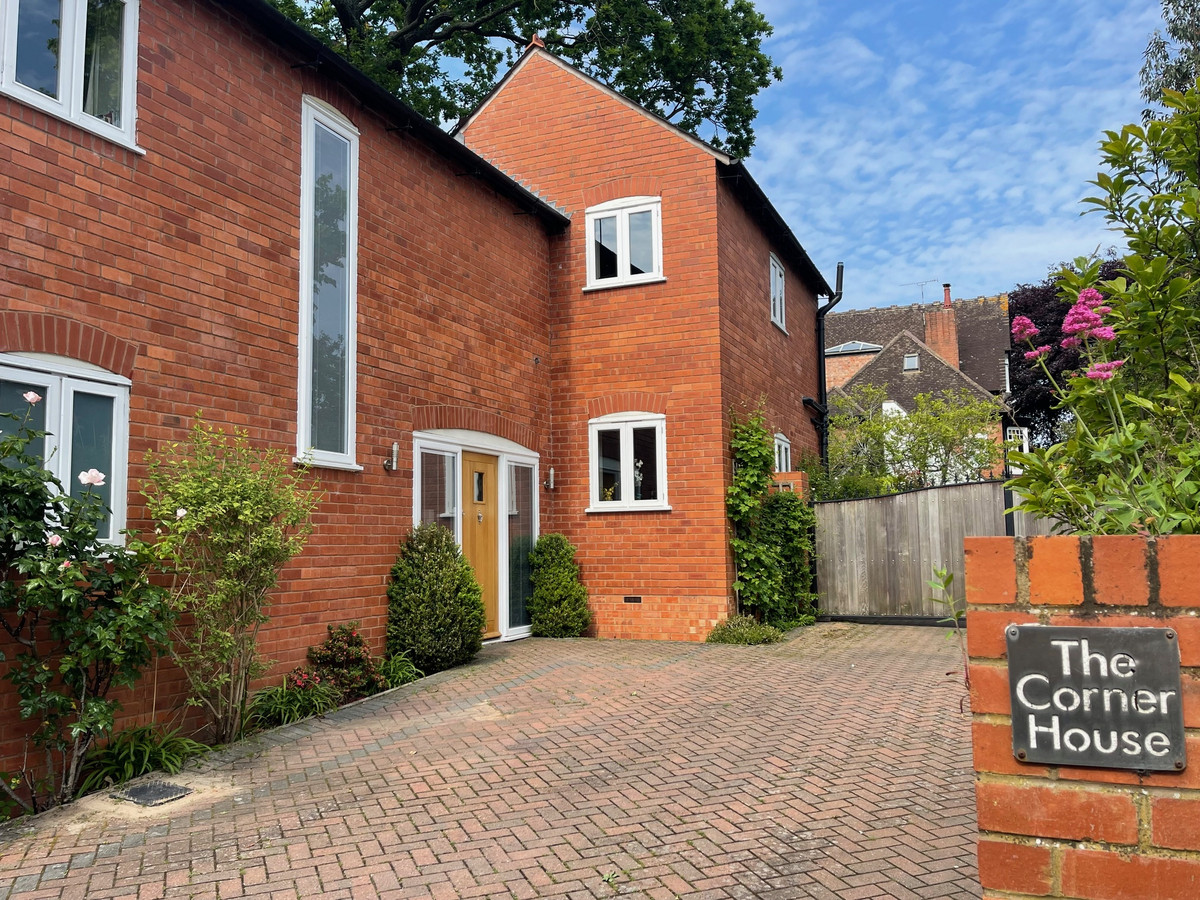 Detached House for sale with 4 bedrooms, Greatheed Road Leamington Spa