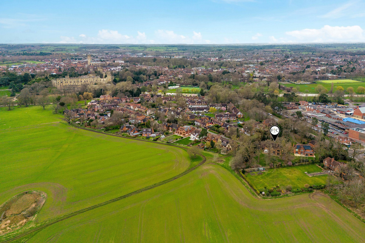Detached House for sale with 5 bedrooms, Bridge End Warwick