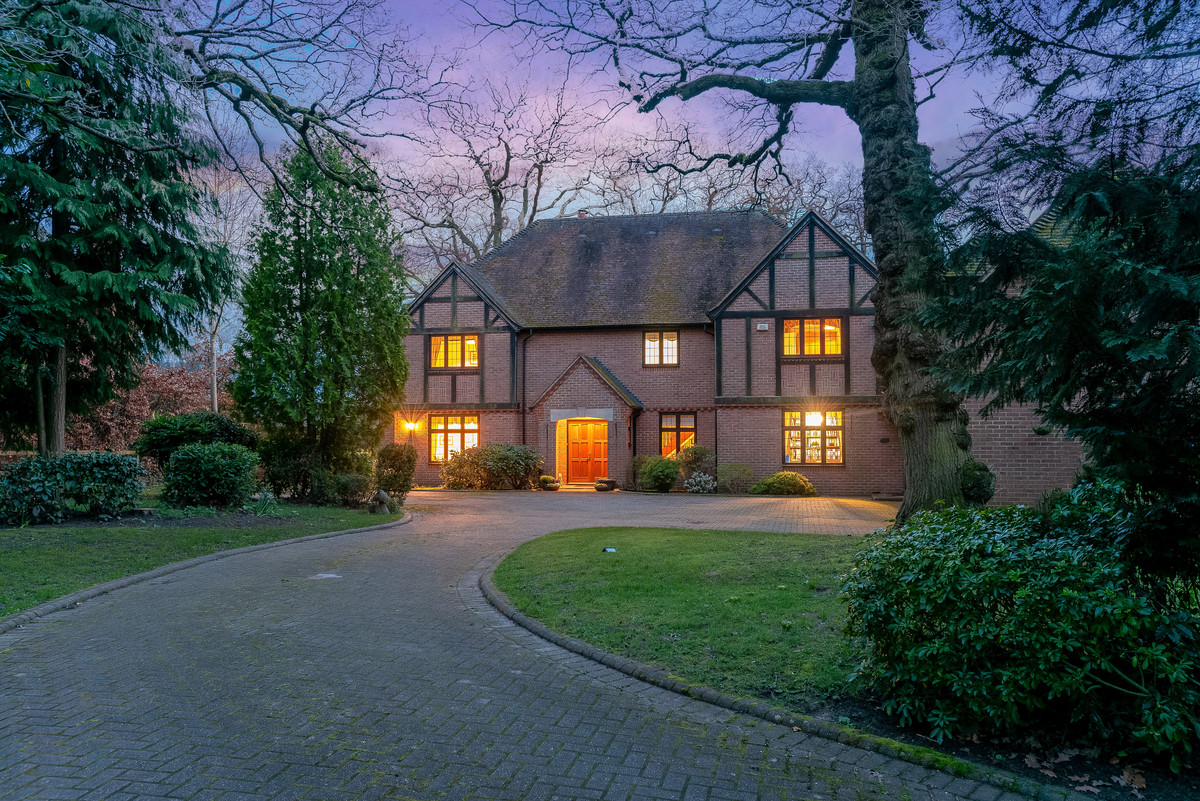 Detached House for sale with 5 bedrooms, Bridge End Warwick