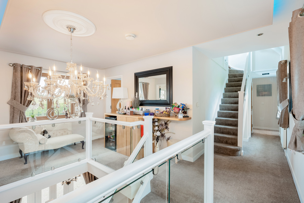 Detached House for sale with 8 bedrooms, Weston Lane Westonunder