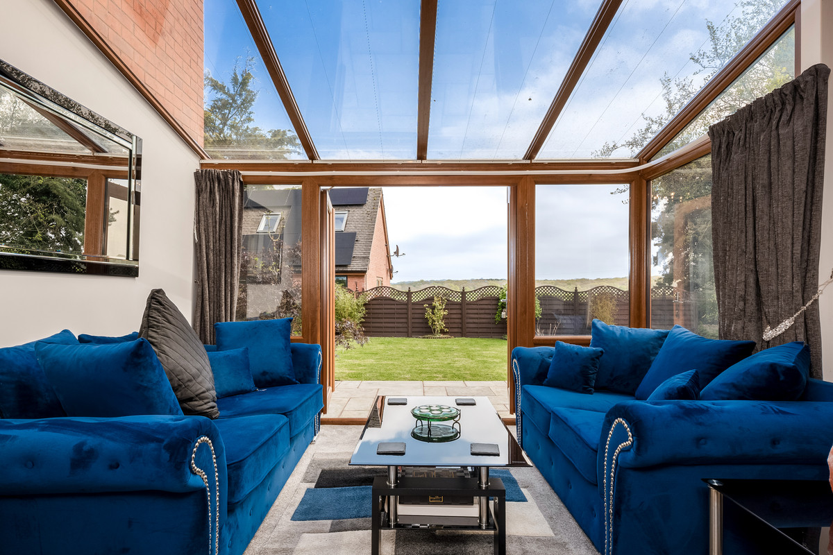 Detached House for sale with 8 bedrooms, Weston Lane Westonunder