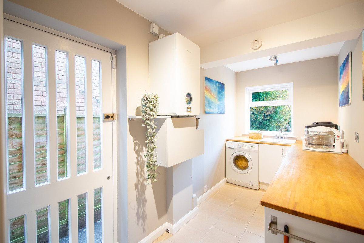 Detached House for sale with 4 bedrooms, Alderbrook Road, Solihull