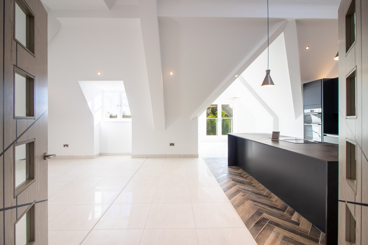 Apartment for sale with 2 bedrooms, Dovehouse Lane, Solihull Fine