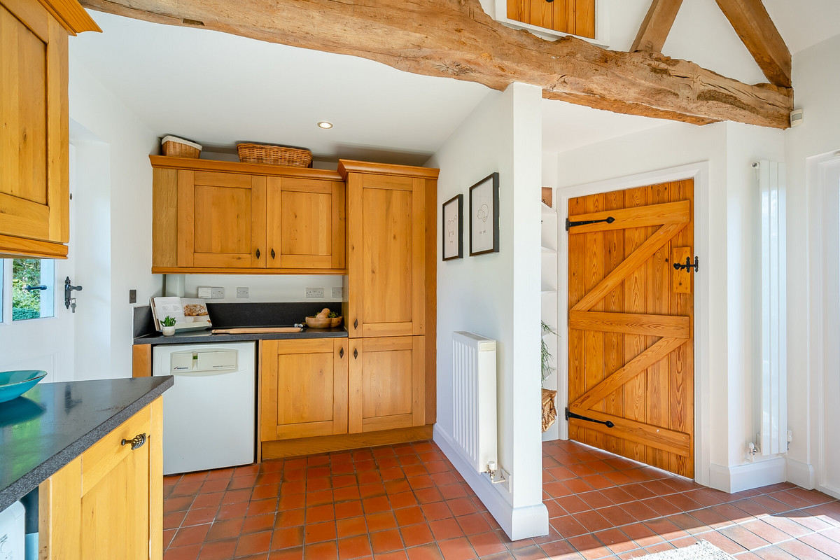 Barn Conversion for sale with 3 bedrooms, Dog Kennel Lane, Shirley