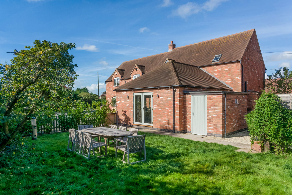 Detached House for sale with 4 bedrooms, Salford Priors Evesham