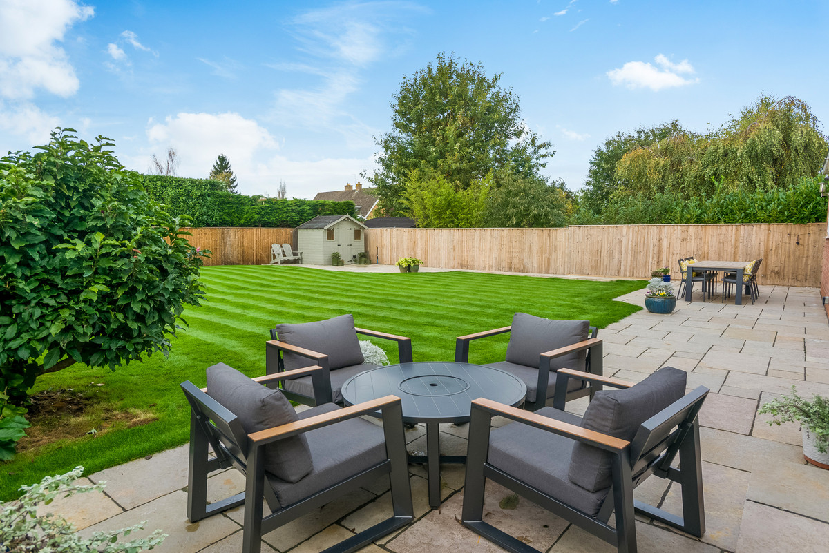 Detached House for sale with 4 bedrooms, Dale Avenue, Stratford upon Avon Fine & Country