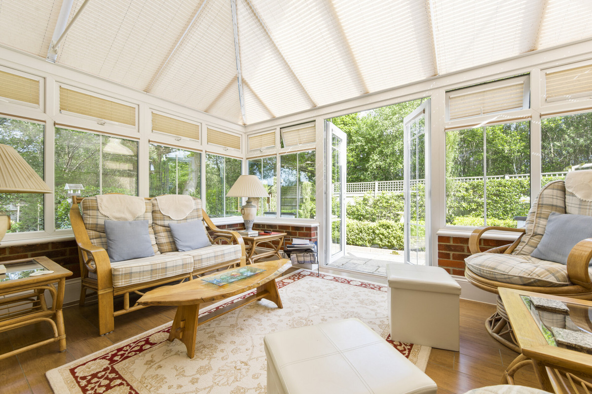 Detached House for sale with 5 bedrooms, Caigers Green Burridge Southampton, Hampshire Fine