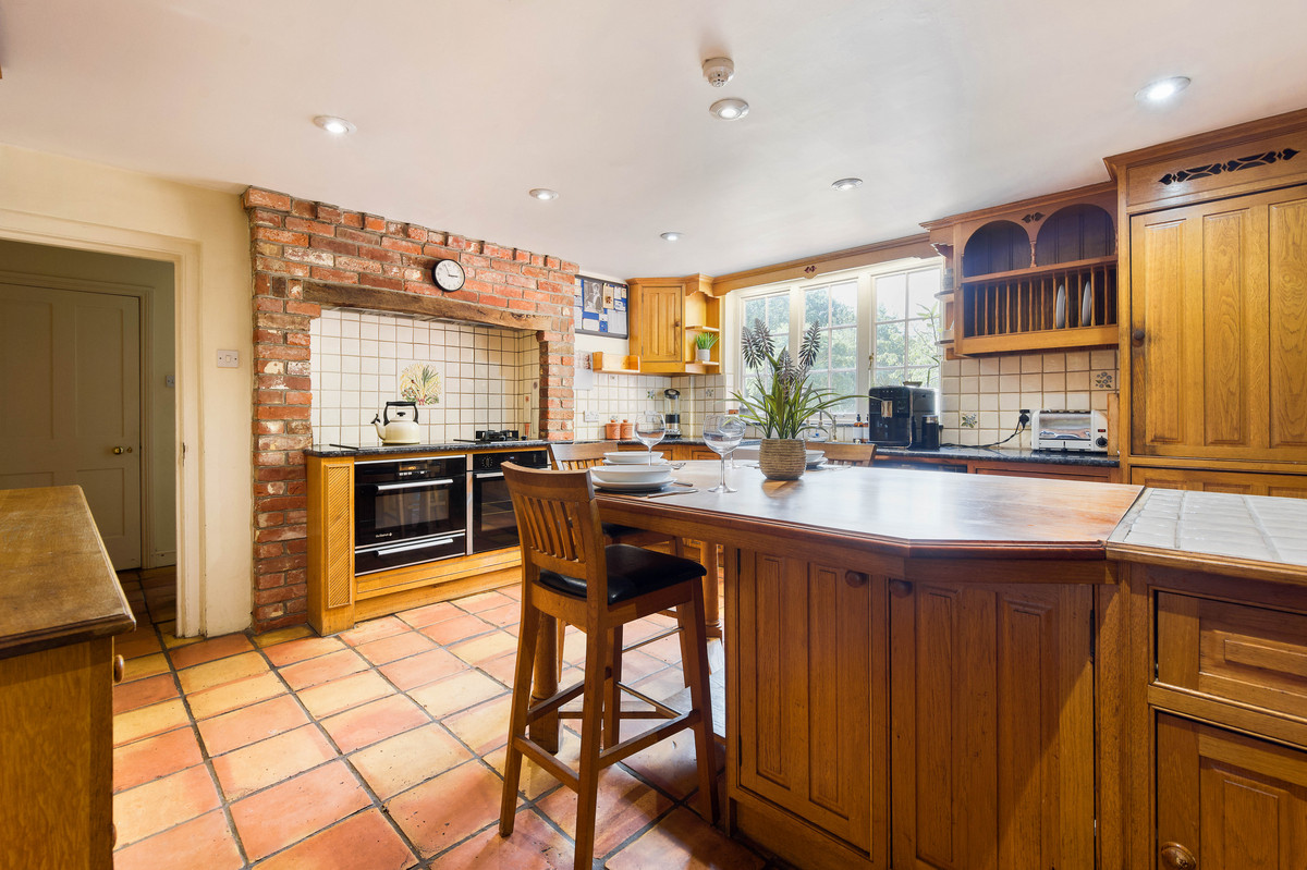 Detached House for sale with 5 bedrooms, Blundell Lane Bursledon