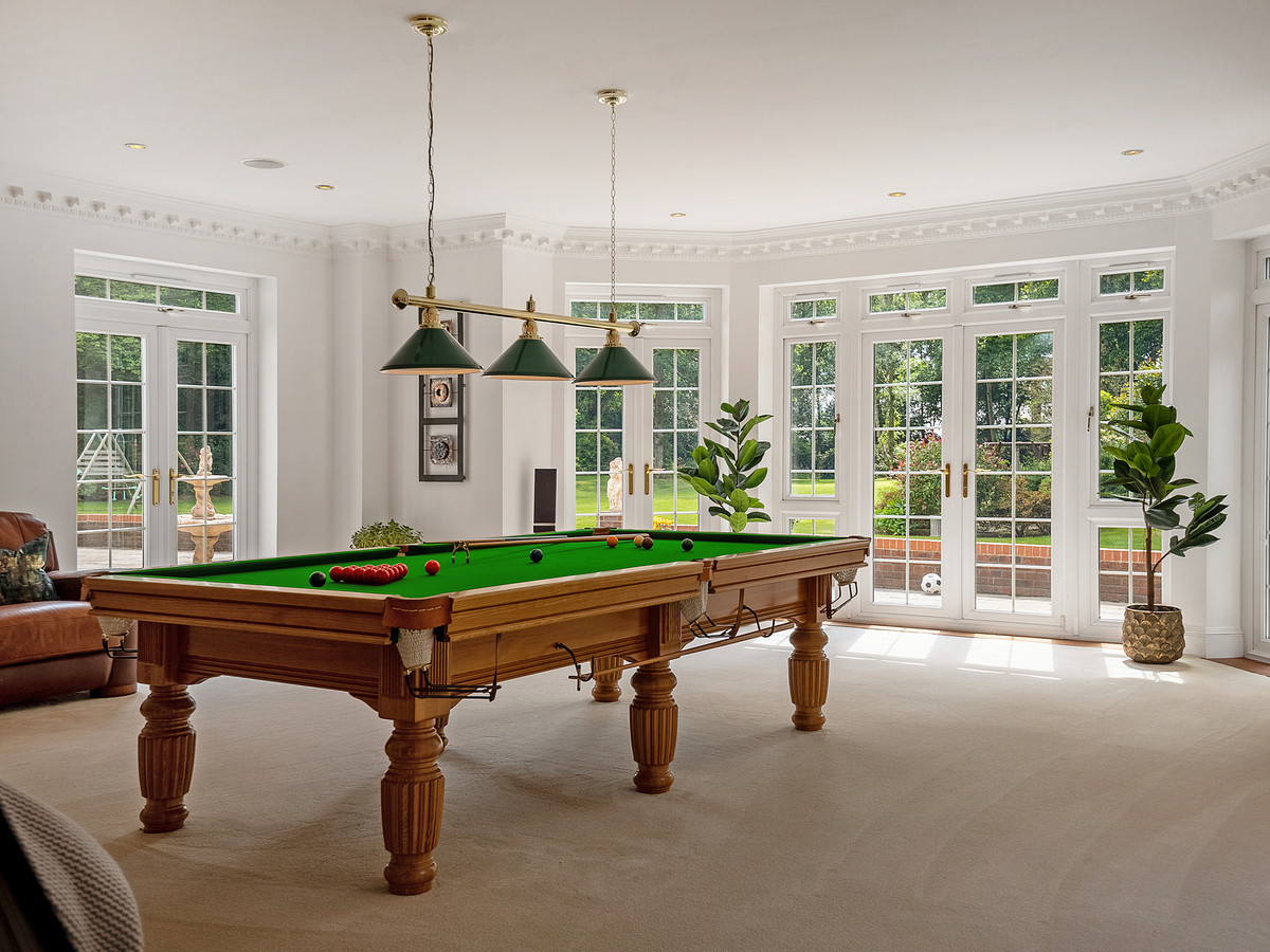 Detached House for sale with 11 bedrooms, Straight Mile Romsey, Hampshire Fine & Country